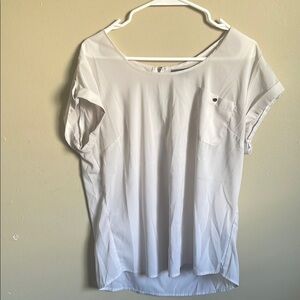 Suzy Shier Classic White Short Sleeve Top (Bin C)​